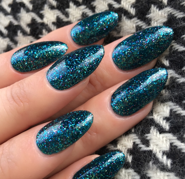 Shellac shimmering Shores over CND liquid and powder acrylic nails by fee wallace