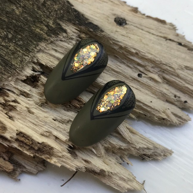 shellac cap and gown matte nail art by fee wallace with lecente glitter and stamping