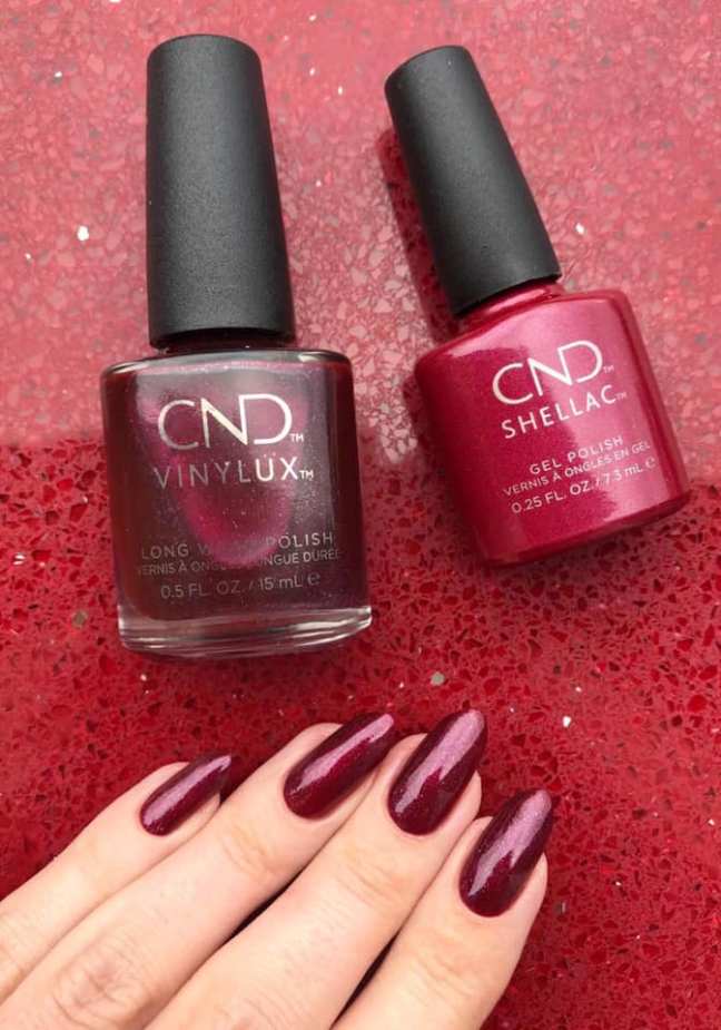 shellac vinylux rebellious ruby by chloe cordelia on fee wallace blog